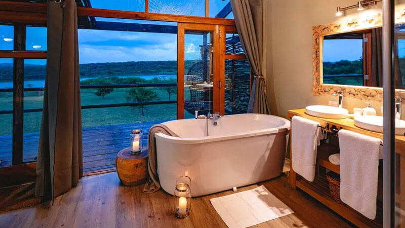 Best-rates-and-special-offers-cheetah-ridge-luxury-suite-bathroom