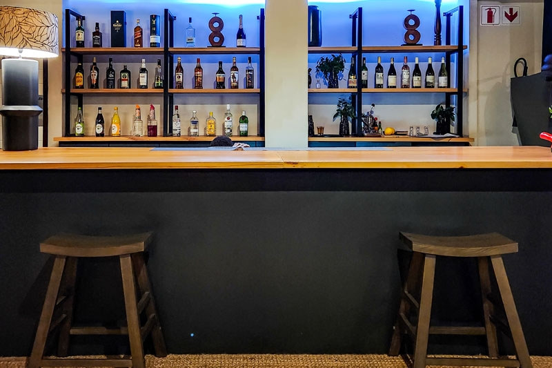 Best-rates-and-special-offers-for-Makhasa-Private-Game-Lodge-bar
