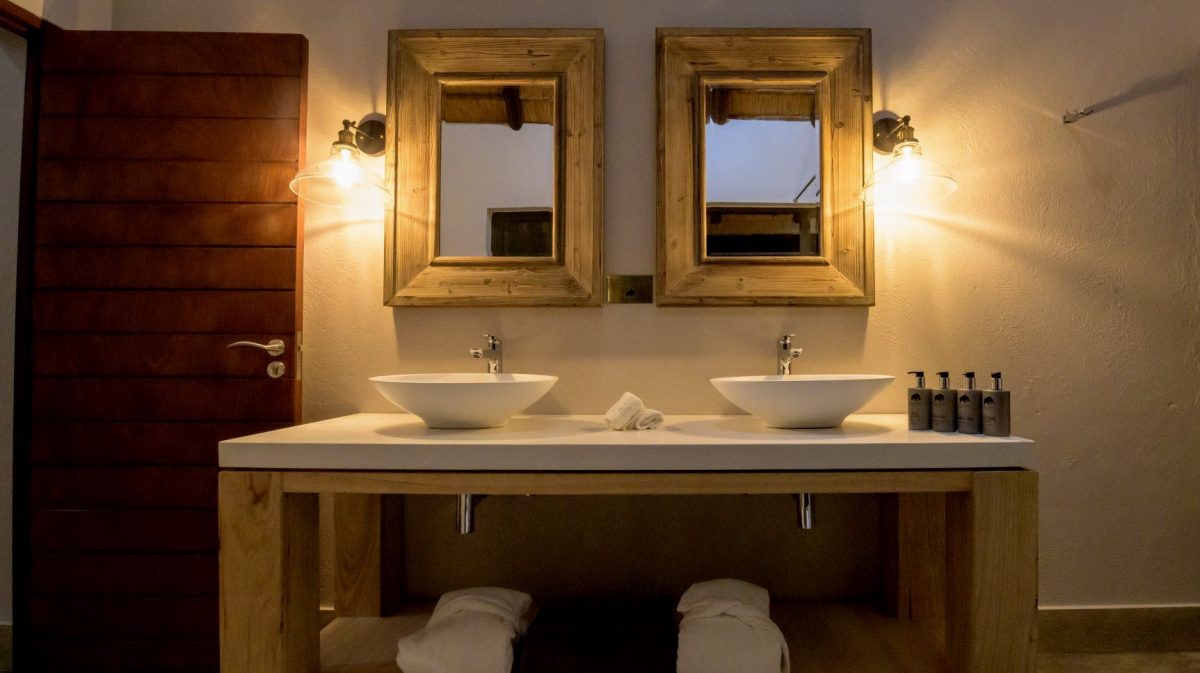 EP-bathroom