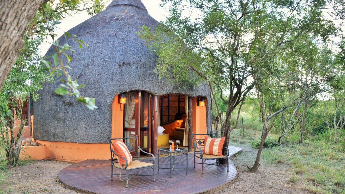 Hoyo-suite-exterior
