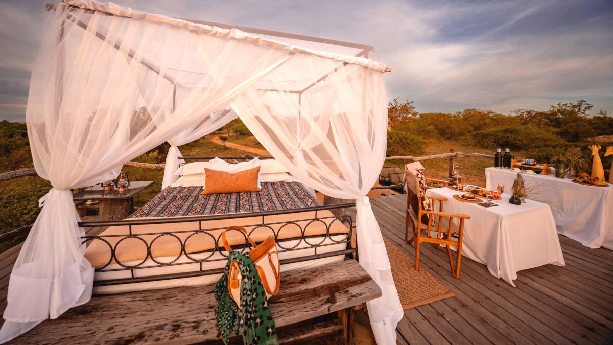 Kapama-Romantic-Sleep-Out
