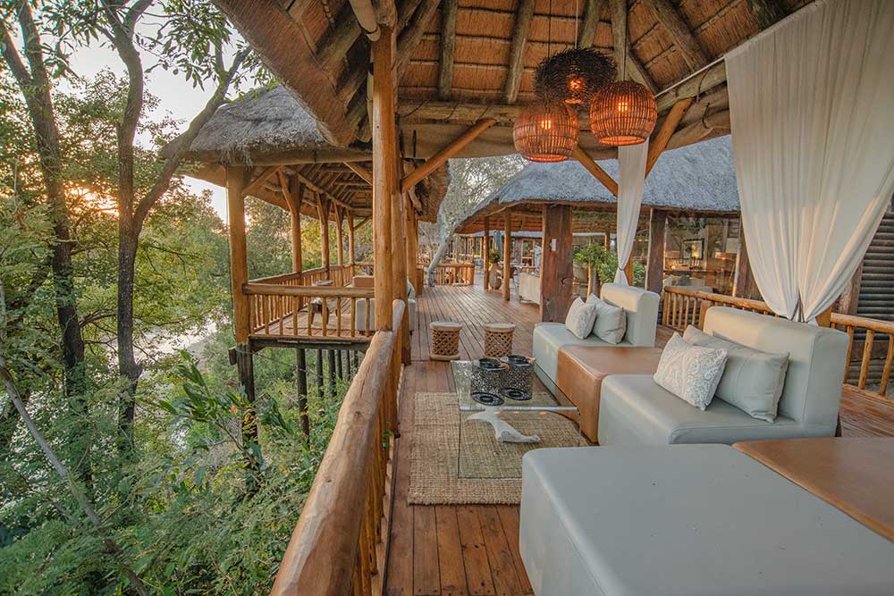 Karongwe-River-Lodge-Bar-area-at-2021-2022-kp