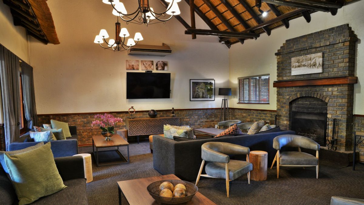 17266881800436_bakubungfacilitieslounge