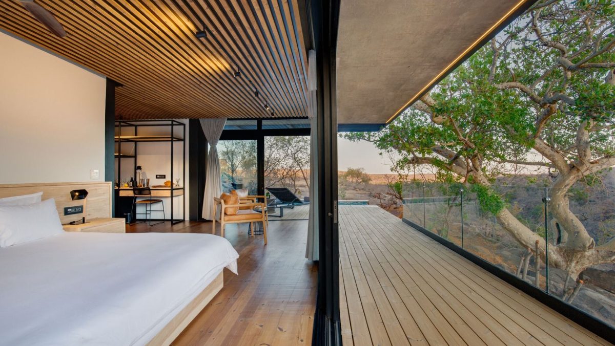 57W-suite-deck