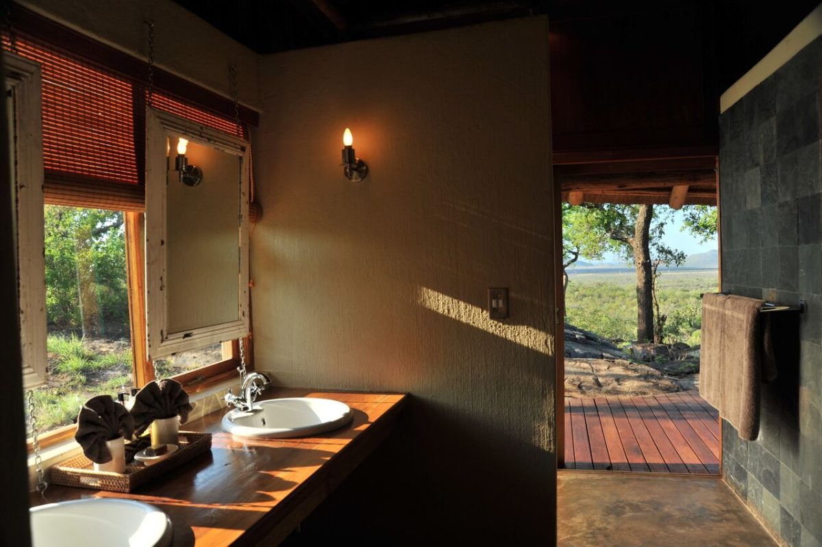 Buffalo-Ridge-bathroom