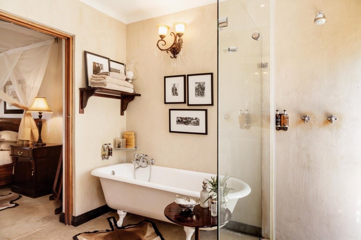 Luxury bathroom in your suite at Kings Camp