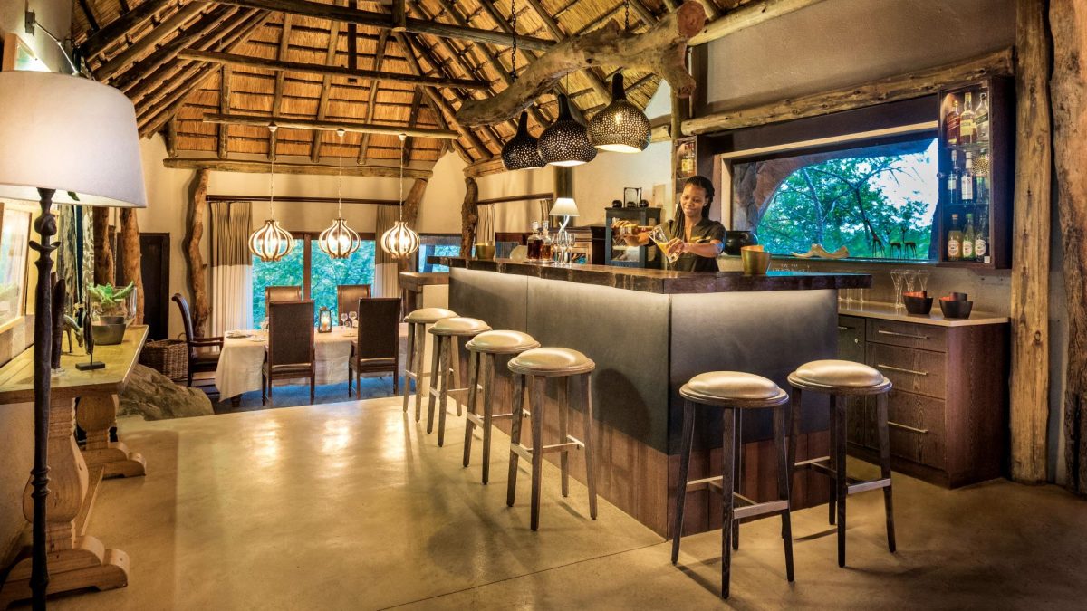 Bar area at Leopard Hills