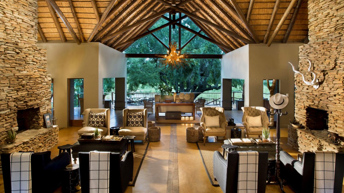 Lion-Sands_Tinga-Lodge_2_Guest-Area-4-1