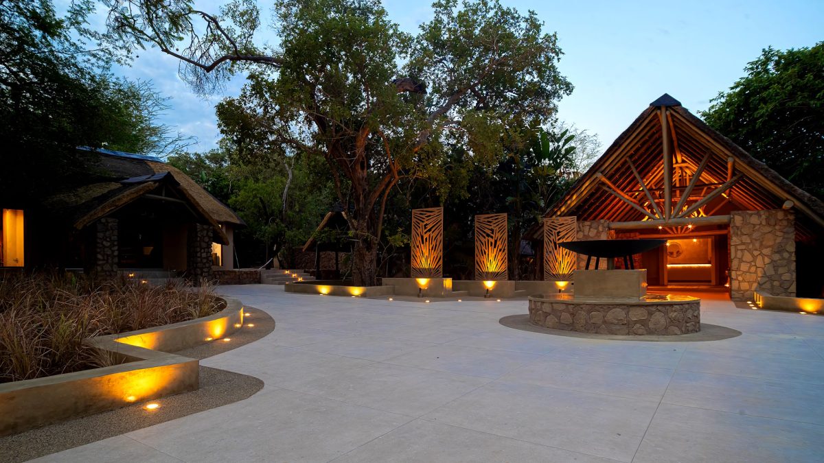 Mabula-Game-Lodge-Entrance