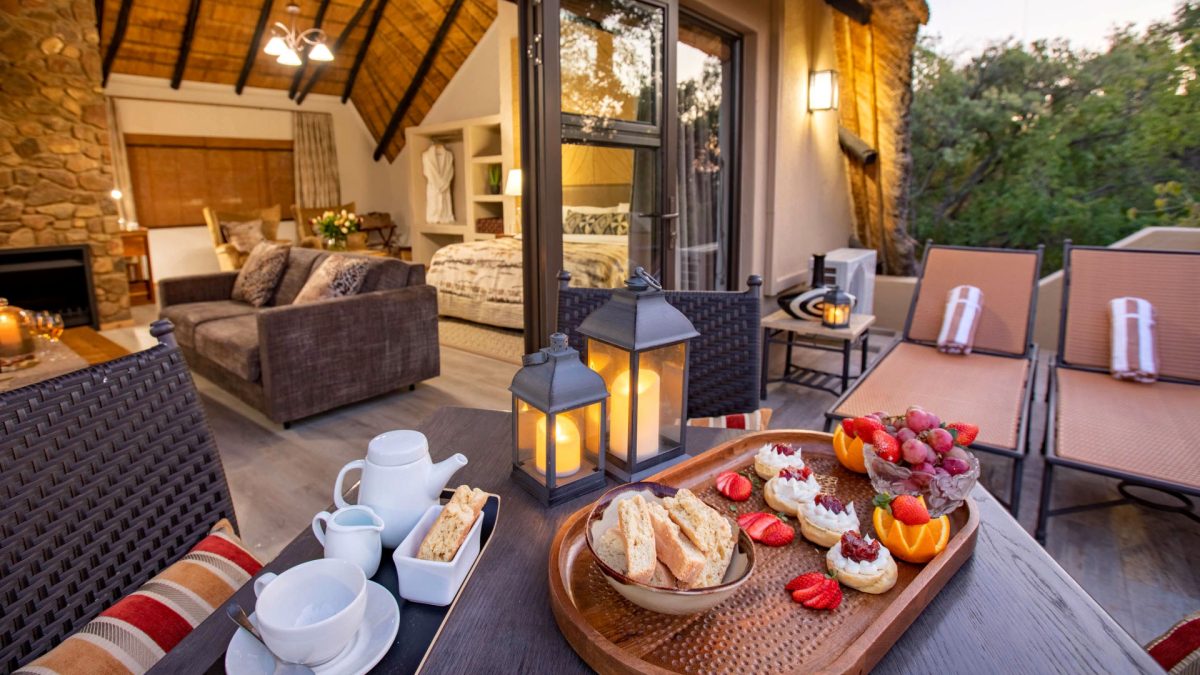 Mabula-Suite-deck