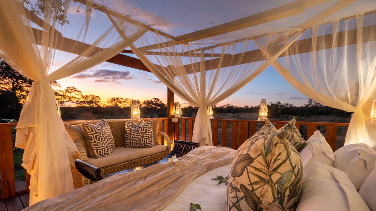 Manor-House-Sleepout-Deck-03