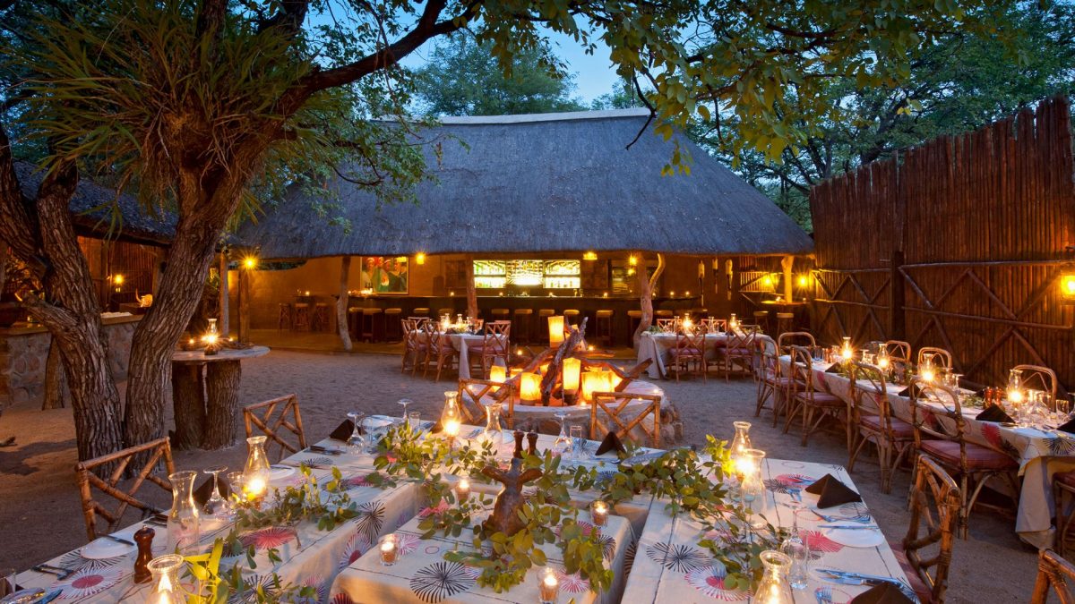 Motswari-Boma-by-night