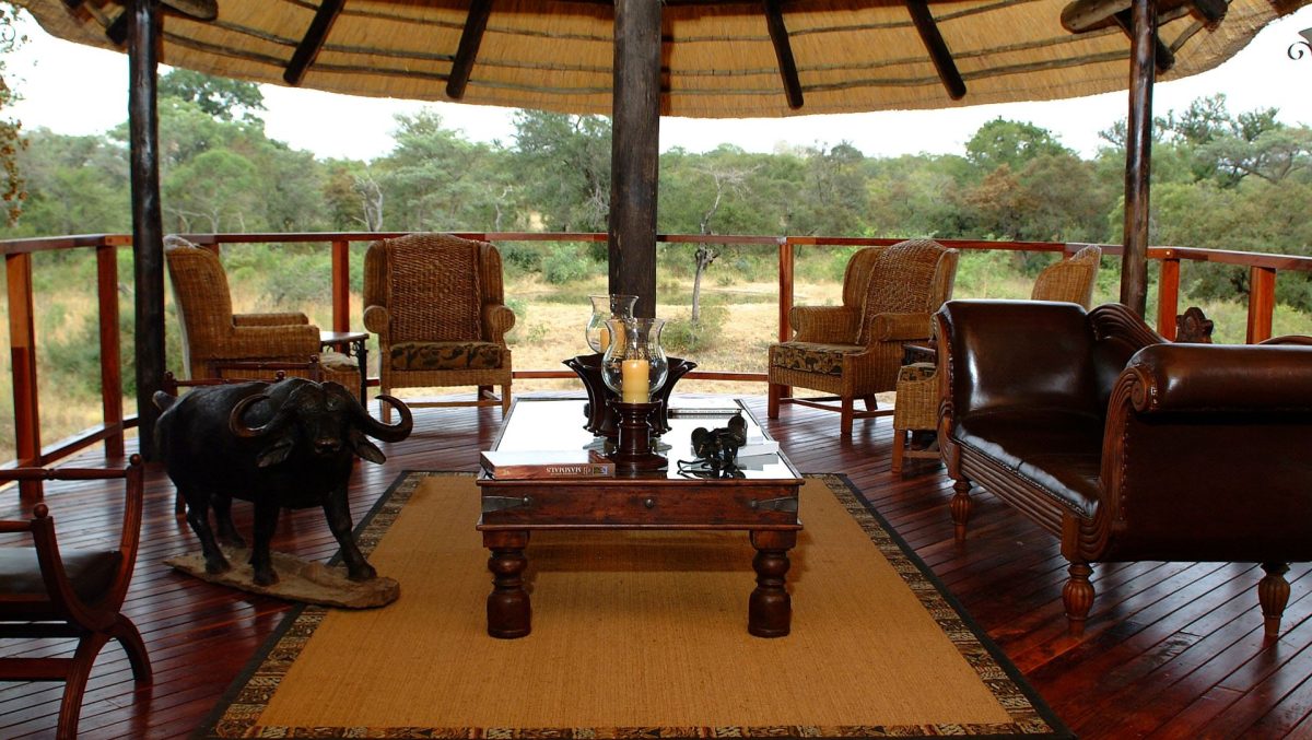 Shumbalala-lounge-03