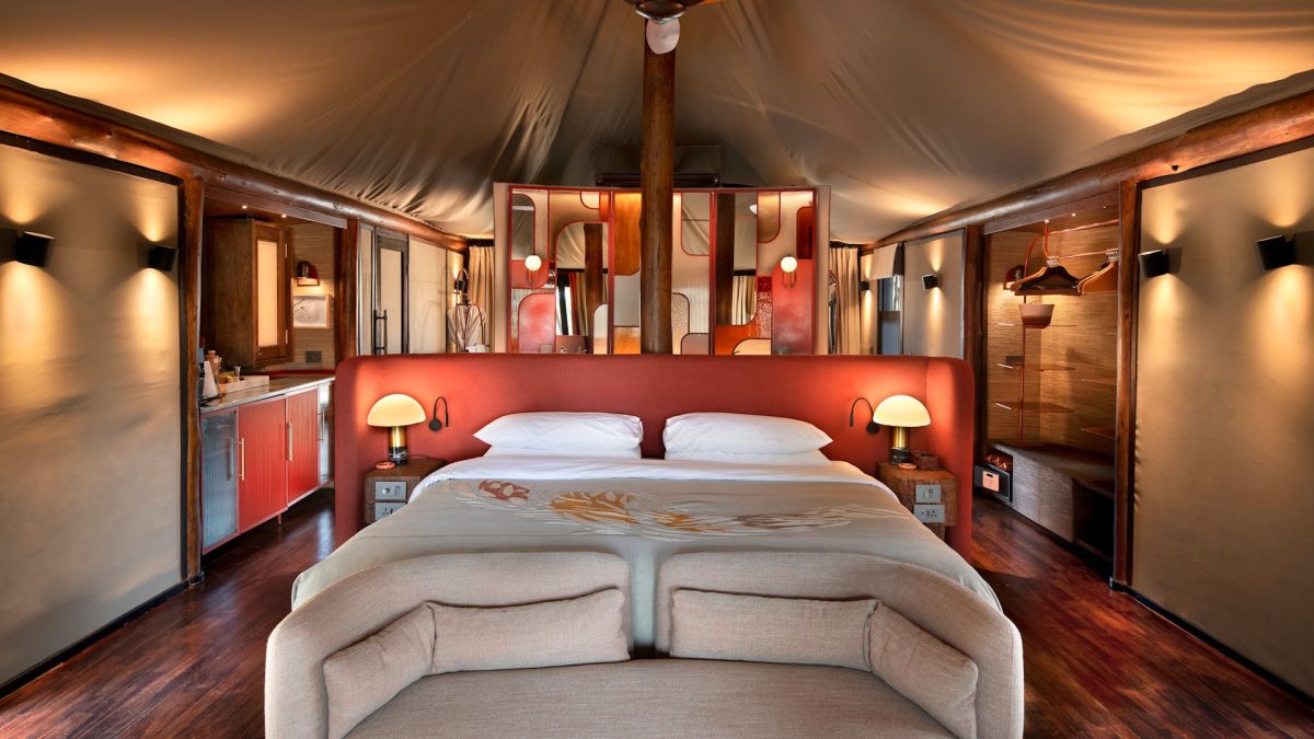 South-Africa-Ngala-Tented-Camp-tented-suite-interior-_1_-Collections-3000w