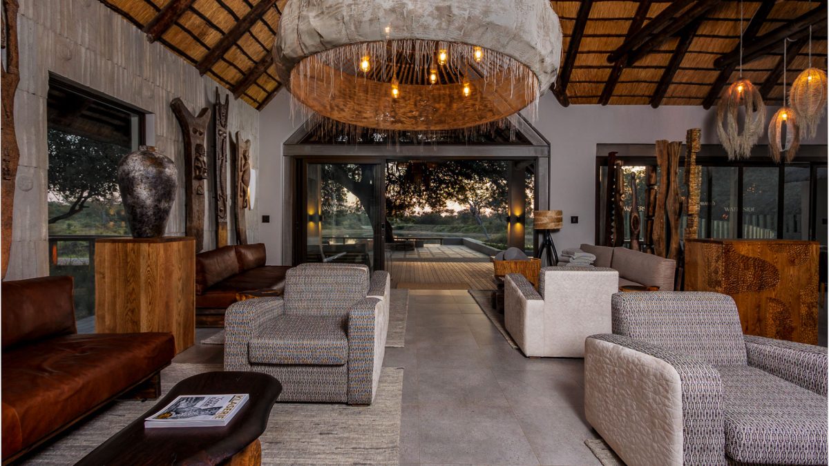 Waterside-Lounge