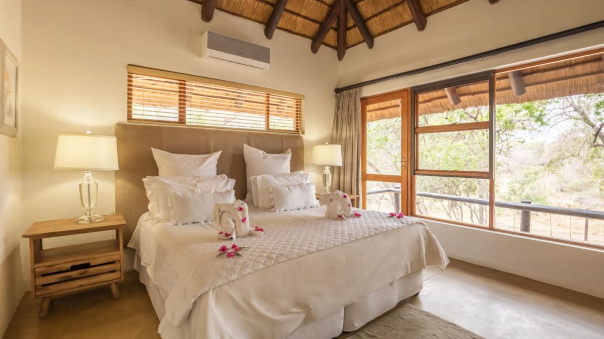 kuname-manor-house-5-1