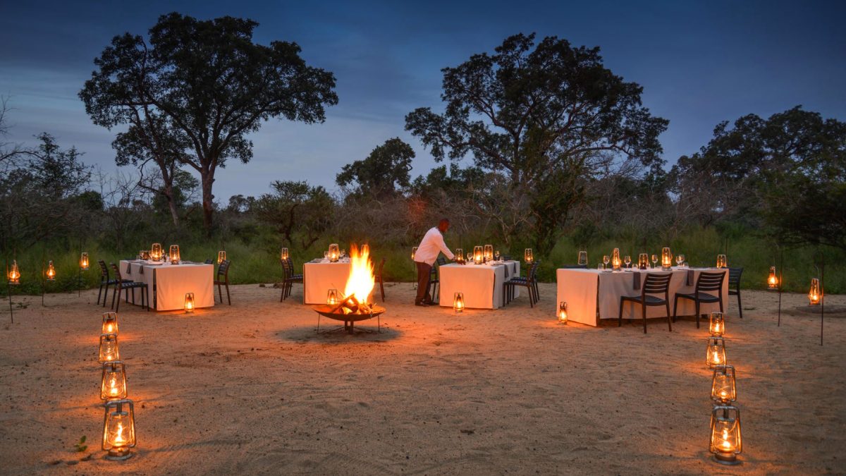 lion_sands_dining_6_bush_dinner-1_preview