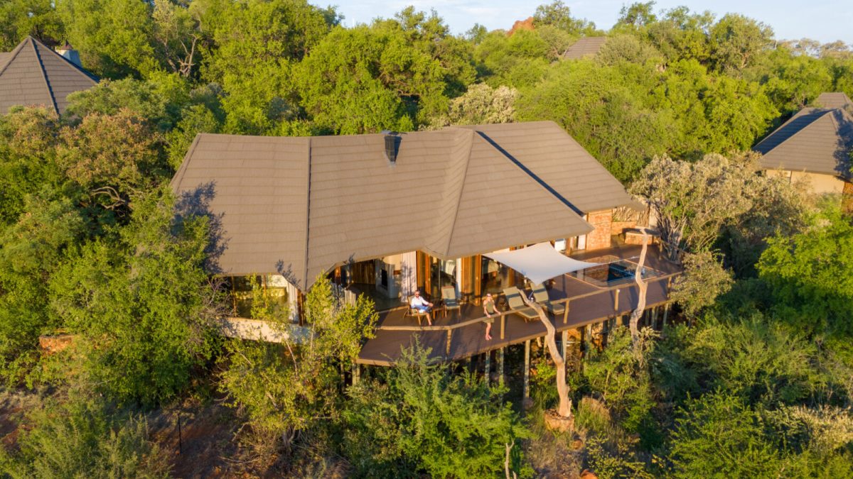 madikwe-hills-mvr-accommodation-room-2-02-1600x900