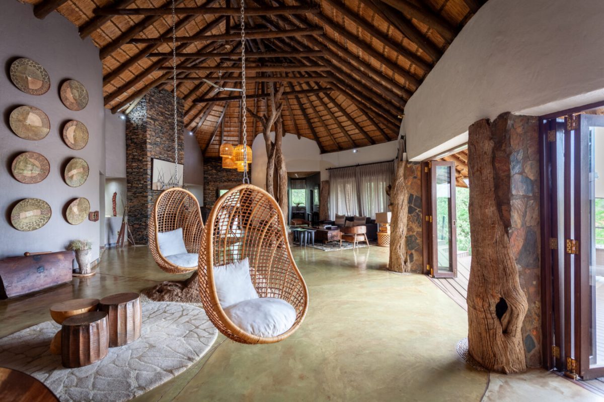 madikwe-hills-mvr-lodge-interiors-04-1350x900