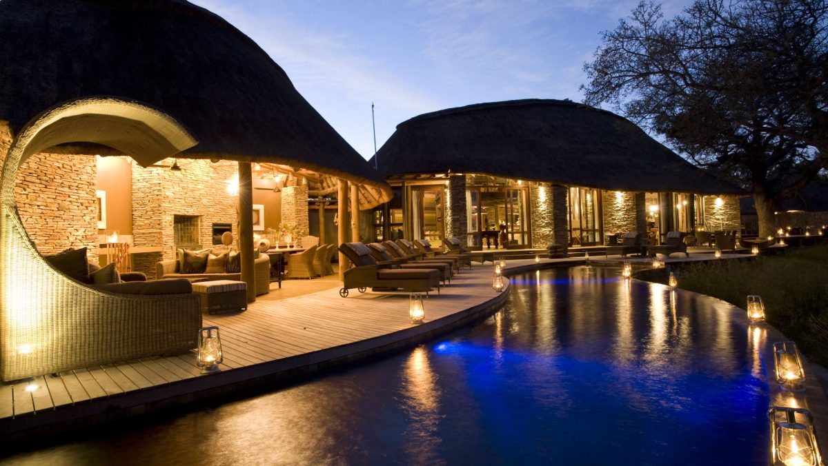 makanyi_main_lodge_1