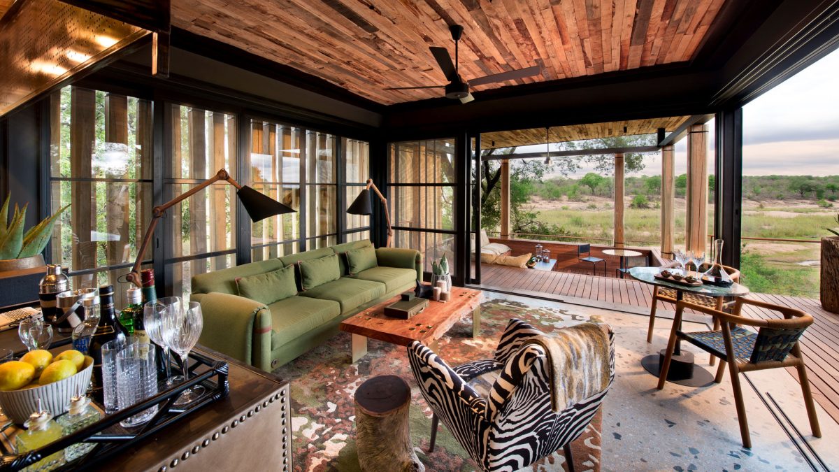 tengile-river-lodge-view-from-suite-lounge