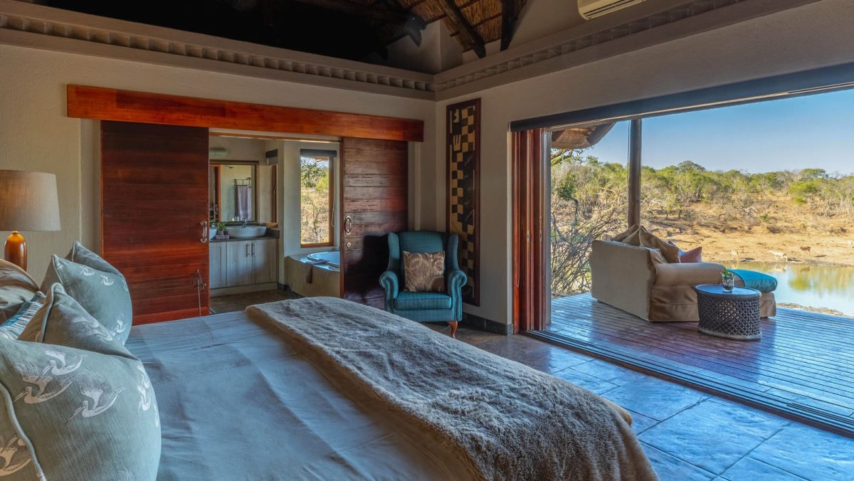 thornybush-waterbuck-lodge-11
